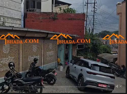 Shutter Available in Banasthali Dhungedhara Rent @28k